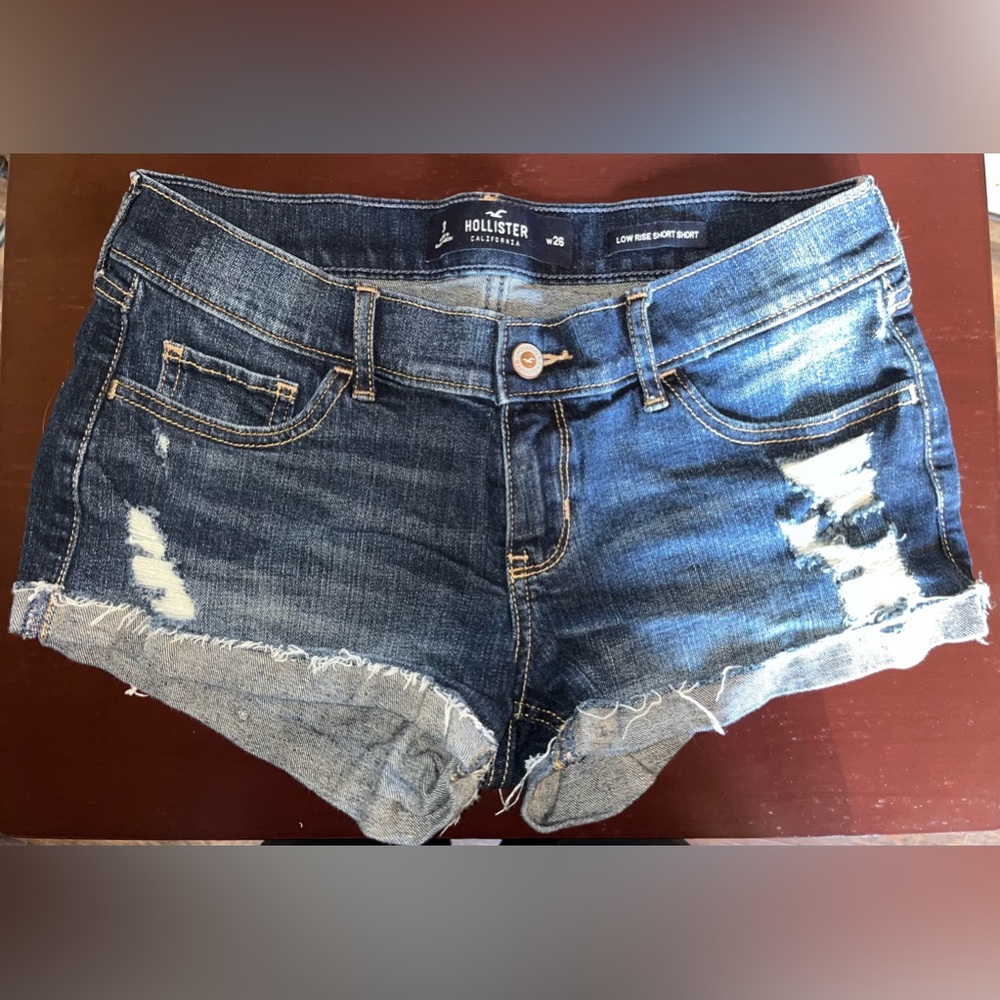 Hollister 2000s Low Rise Shorts